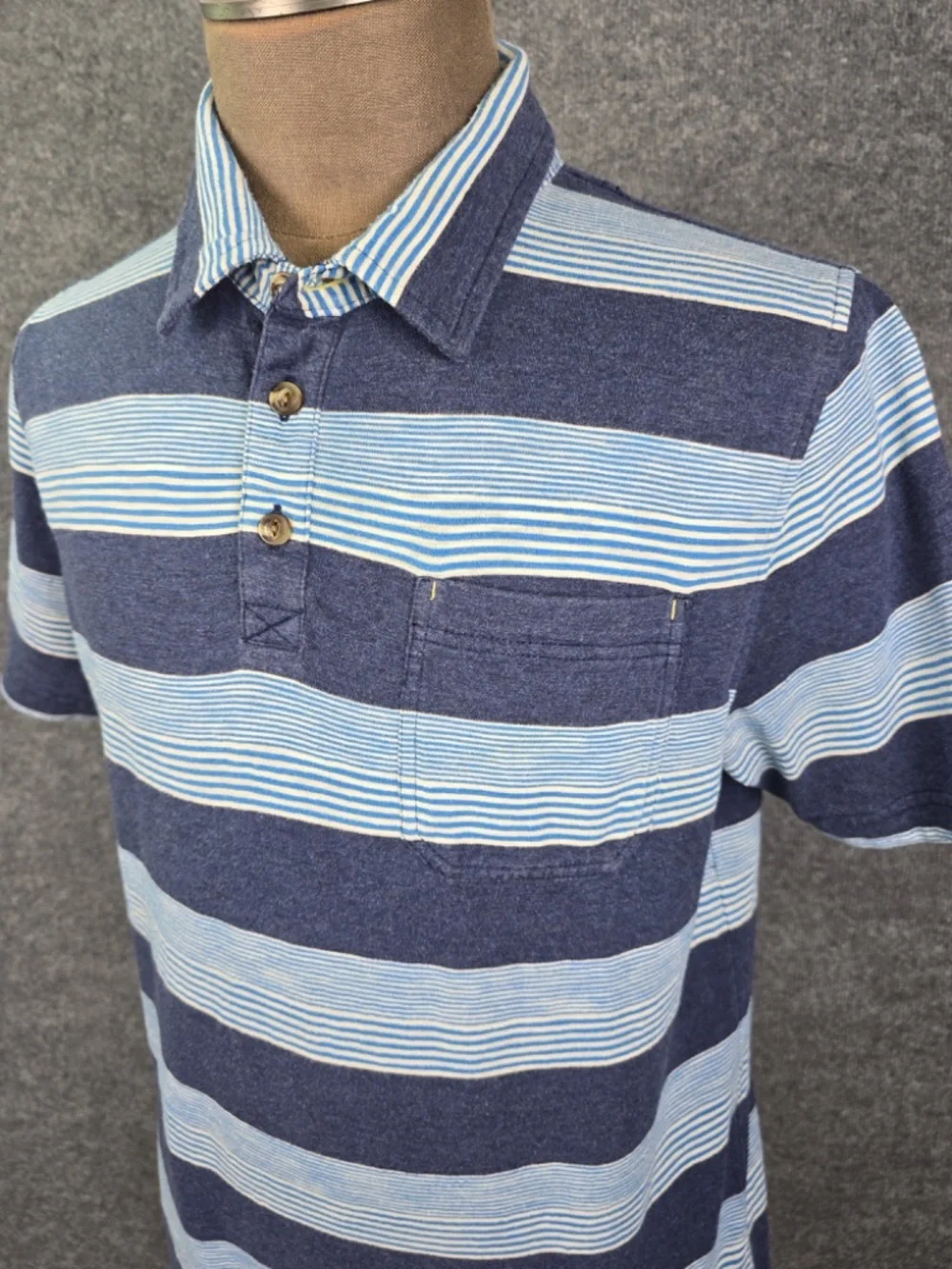 The North Face Men's Brownfield Striped Jersey Polo Shirt Blue White Pocket Size